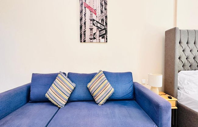 OYO 1233 Home Elite 1 Residence Sports - Photo 7