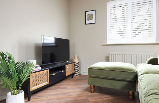 Stylish Flat With Sofa Bed in Malmesbury - Photo 11