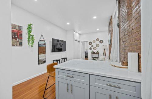 Lavish Downtown Manhattan Oasis in Union Square - Foto 6