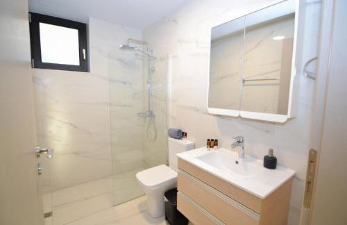 Paleokastro Villas with Private Heated Pool, Top Views - Next To Center - Top WiFi - Foto 25