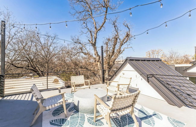 Chic Austin Getaway Brand New w/ Rooftop Patio! - Foto 19