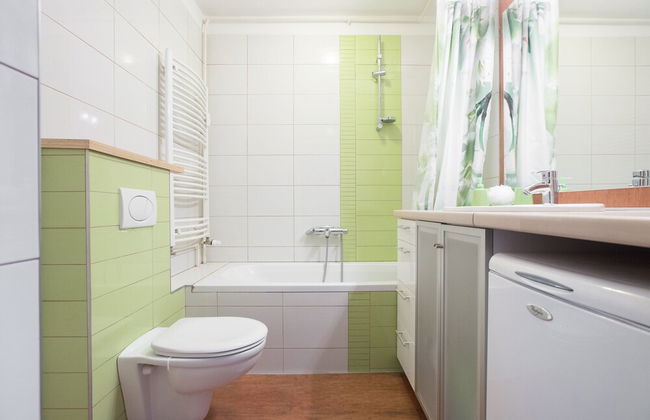 Rupa pod oblacima - Foto 22