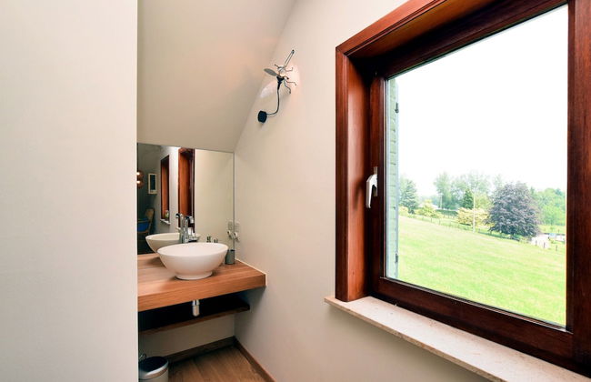 Modern Holiday Home in Flobecq With Garden - Foto 9