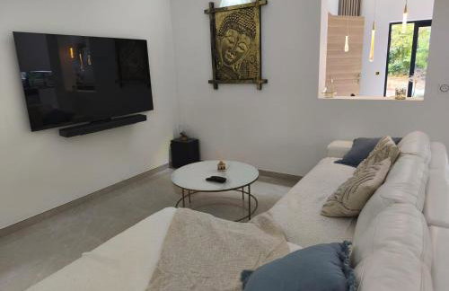 l'Ecrin Vert Disney Land Maison 2chambres - Foto 1