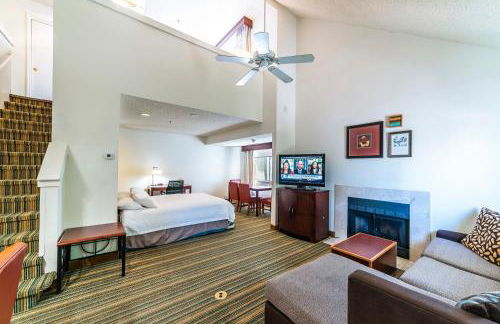 Phoenix Loft sleeps 6 - Photo 28