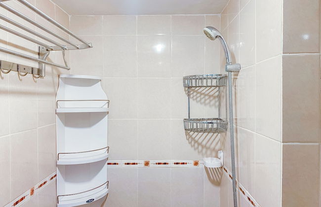 Restful 2BR at Podomoro Golf View Apartment - Photo 19