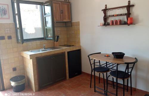 Mala kuća sa velikim grijanim bazenom ANTONIO - Foto 31