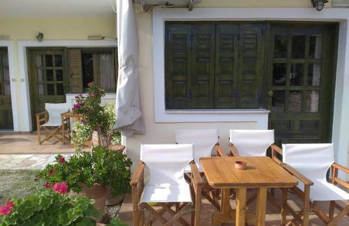 Rent Rooms Alexiou - Photo 33