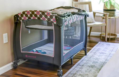 Luxury Mountain Retreat - 4 King Suites & Hot Tub - Photo 57