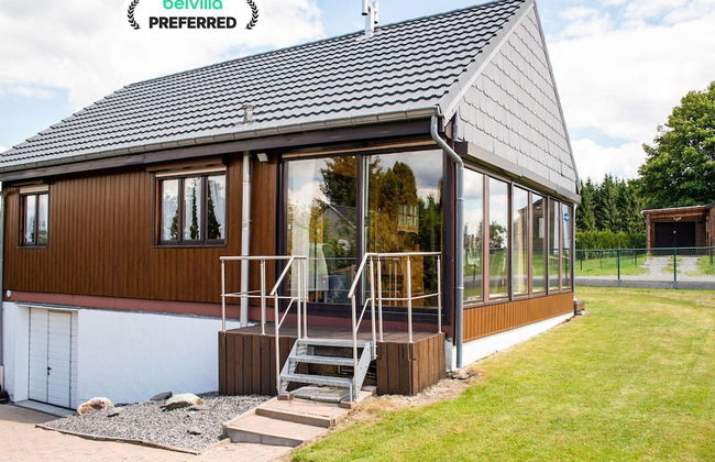 Peaceful Retreat With Sauna - Photo 1