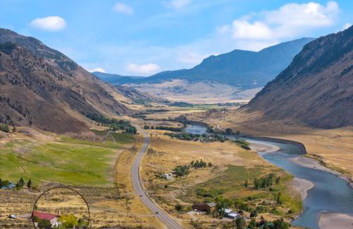 Yellowstone Treasure Retreat - Foto 3