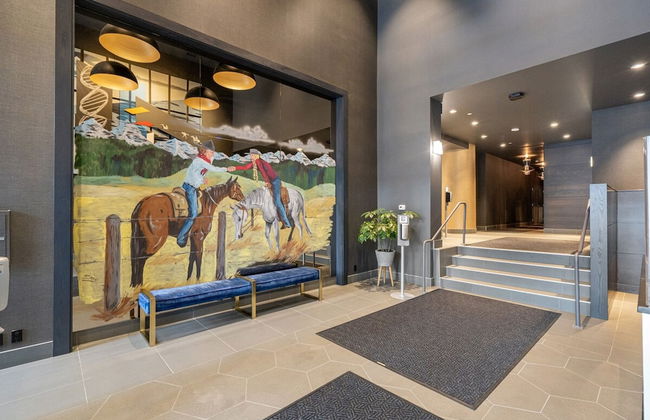 By Stampede Free Parking Banff Pass Wine More - Photo 66