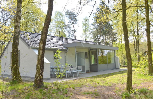 Alluring Holiday Home in Limburg Near Forest - Foto 78