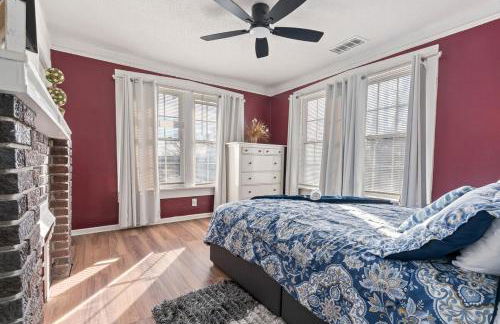 Bunkhouse -Unit A- Fire Pit-Grill-Groups-Patio-Games - Photo 15