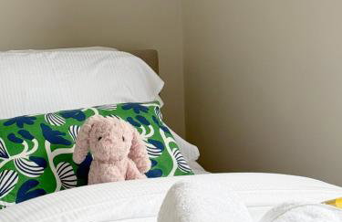 5 Bedroom, 3 Bathroom Modern House with Garden near Hampstead Heath Sleeps 10 - Foto 21