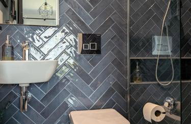 Up Shed - Modern Countryside King-size Ensuite With Own Access - Foto 10