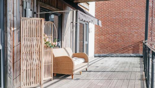 Oakgrove Apartment - 2 Bedroom with Terrance and private parking - Foto 3