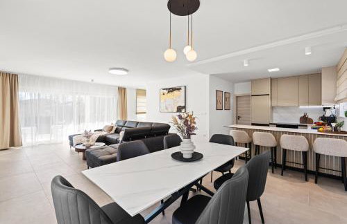 Peaceful Family Fun & Pool-Villa Boni Domini - Photo 3