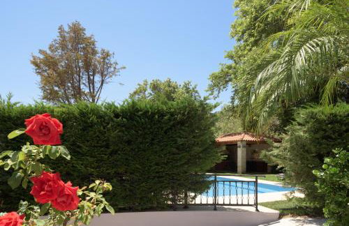 Christina Villas, Steps to Sandy Beach, By ThinkVilla - Photo 49