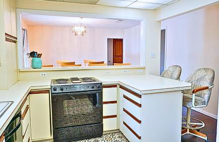 Speedway Game House: Cowboy Pool & Arcade Fun by Vacation Your Way - Foto 17