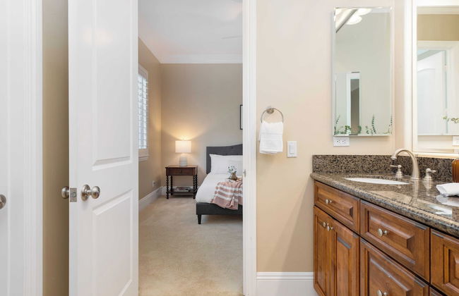 Bear Bridge by Avantstay Hilltop Haven in Temecula w/ Views, Putting Green & Hot Tub - Foto 27