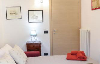 Apartment Corso Alfieri from 1700s AC & Queen Bed - Photo 11