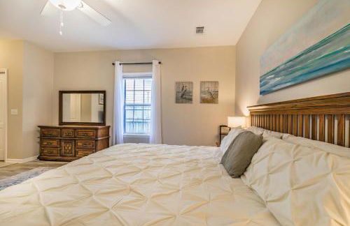 NEW LISTING! Views of Intracoastal Waterway - Sleep 4 - Foto 21