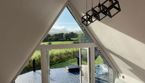 The Hut 45 - Photo 3