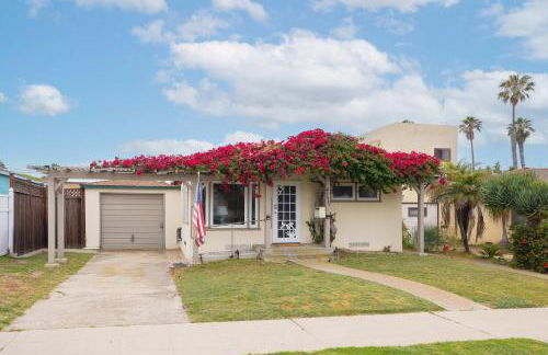 Steps to Ocean Sunset Views Beach Access & San Diego Charm - Photo 27