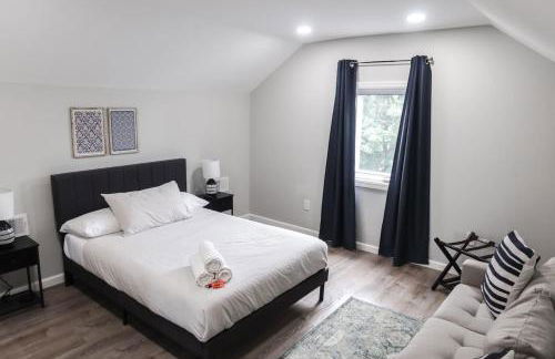 8BR 4BA Home Near NYC -Sleeps 16 - Foto 4