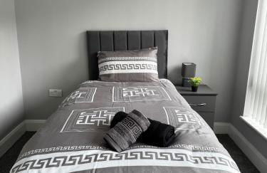 Modern 3-Bed Townhouse & Balcony - Foto 29