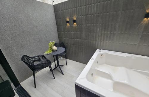 Flat com jacuzzi, lindo, confortável, 55m da Praia do Bessa, Caribessa - Foto 33