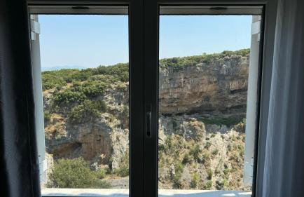 Το ΦΑΡΑΓΓΙ Του ΠΑΡΝΑΣΣΟΥ - Foto 16