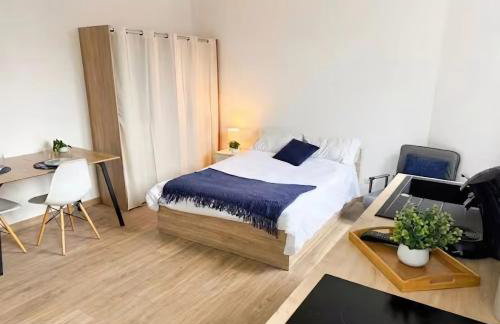 Rare Find Brand New & Fully Equipped Studio - Foto 2