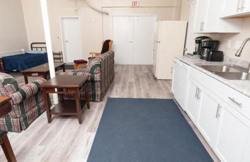 2 Bed, 1 Bath, Lower Level Loft - Foto 10