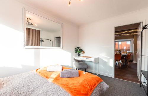 Hot Tube&Private Driveway&11 Guests Family&Contractors Bedford - Foto 36