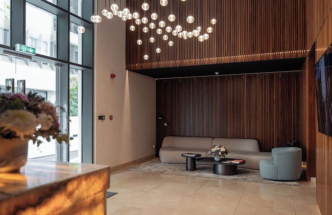 Central Park Residence - Photo 4