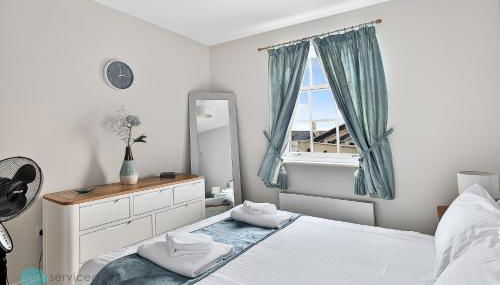 3 Bed - The Boundary by Smart Welcomes - Foto 3, wardrobe