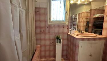 Maison familiale 8 personnes piscine privée- Les Mûriers - Foto 2