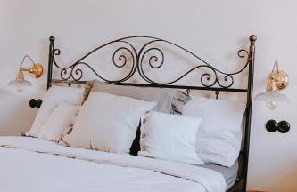 Unique historical home, middle of the village, bath & patio - Foto 2