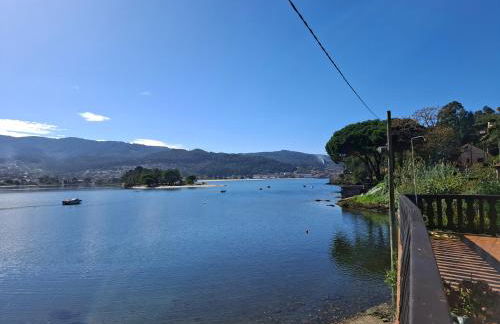 Casa de madera sobre el mar - Foto 42