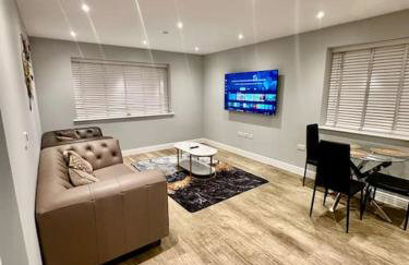 Lovely 2 bedroom 2 bathroom Apartment - Photo 3