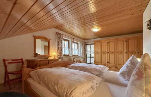 Bernhardsberg - Foto 24