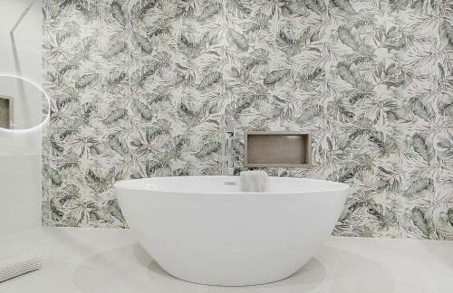 Casa Ella - Beautifully Renovated Townhouse Walkin - Foto 20