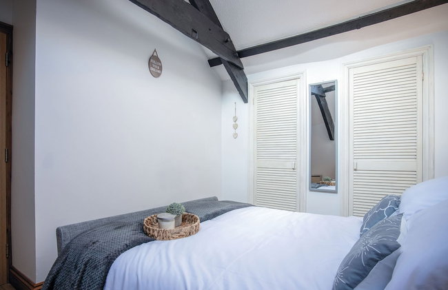 Cosy At The Mews - 2 Bedroom Apartment - Tenby - Foto 7