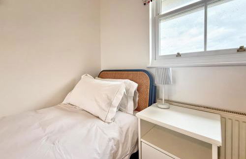 Newly Renovated Brightlingsea 3BDR Coastal Retreat - Foto 40