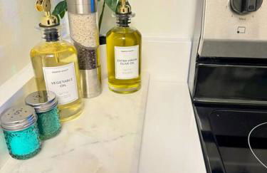 Stylish Cozy Family Cottage with Golf Cart - 1 mile to Dwntn Ocean Springs and beach - Foto 5