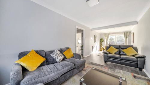 Luxury 3-Bedrooms House With Parking - Foto 1