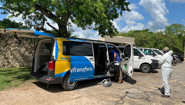 Holbox Luxus-Transport vom und zum Flughafen Cancun - Foto 3