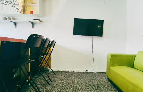 Comfy 3BR Flat on Quiet Street in Wollaton - Foto 4